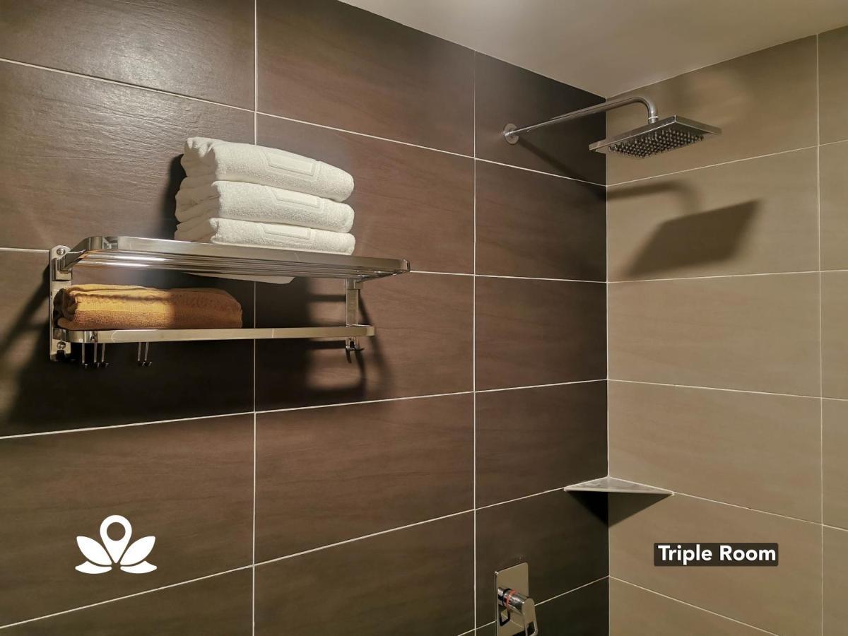 Zen Rooms Ambassador Residence Бинтулу Экстерьер фото